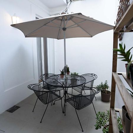 Downtown Porto Relaxed Apartment With Private Yard Екстер'єр фото