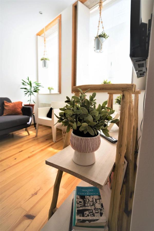 Downtown Porto Relaxed Apartment With Private Yard Екстер'єр фото