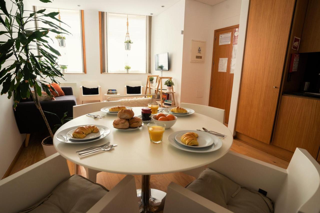 Downtown Porto Relaxed Apartment With Private Yard Екстер'єр фото